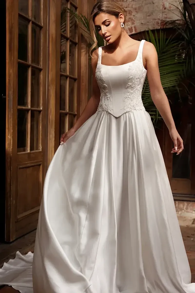 October Bridal Appointment Special | $150 off Veils in October